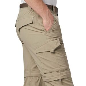 Columbia Omni-Shade Tan Convertible Cargo Pants.  34/32